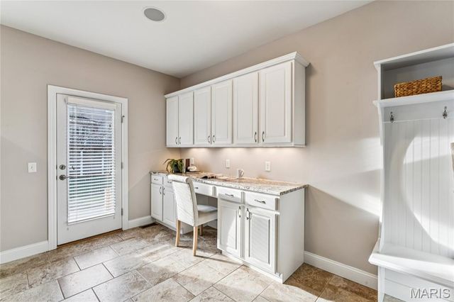 933 Bentley Park Circle Circle, O'fallon, MO 63368