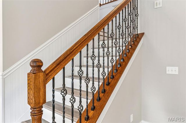 933 Bentley Park Circle Circle, O'fallon, MO 63368