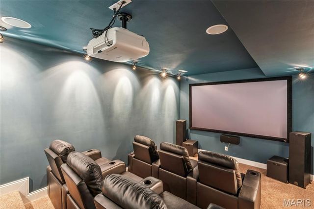 933 Bentley Park Circle Circle, O'fallon, MO 63368