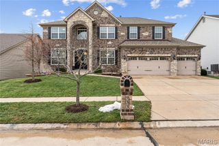 933 Bentley Park Circle Circle, O'fallon, MO 63368