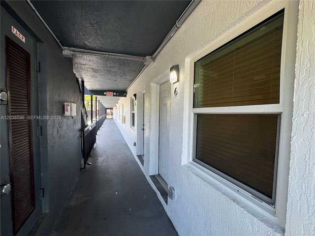 1767 NW 3rd Ave 6, Miami, FL 33136