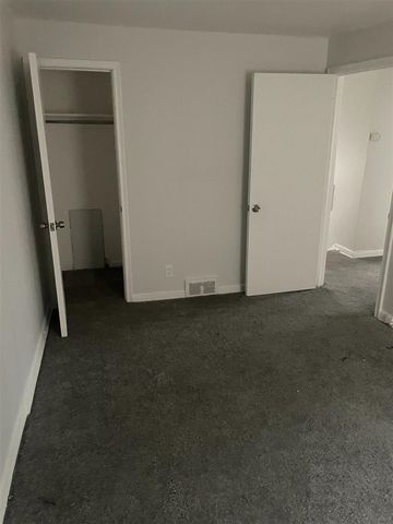 18276 Appoline Street, Detroit, MI 48235