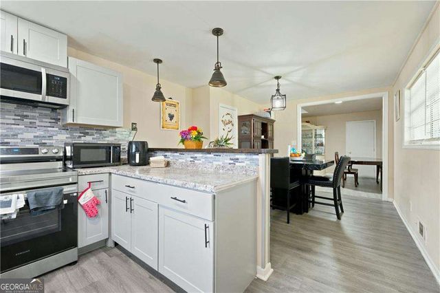 1020 Cedar Circle, Forest Park, GA 30297