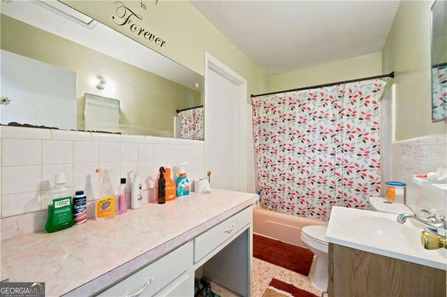 1020 Cedar Circle, Forest Park, GA 30297
