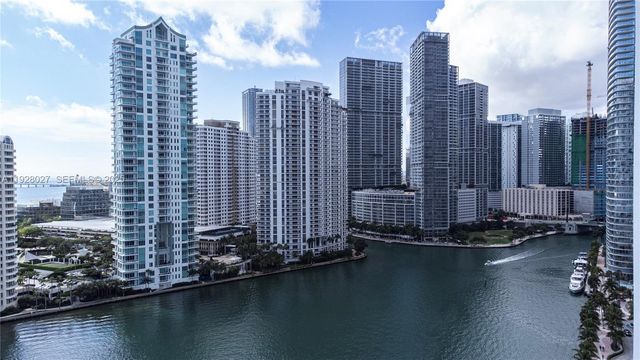 900 Brickell Key Blvd 2002, Miami, FL 33131