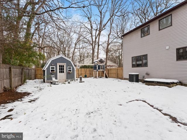 36 EVANINE DR, Berlin, NJ 08009