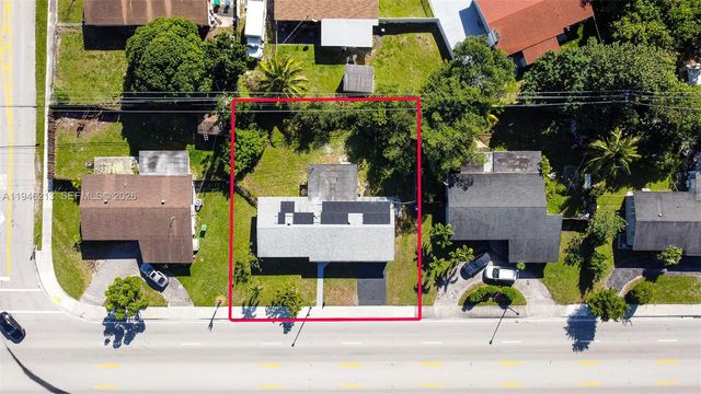 360 NW 199th St, Miami Gardens, FL 33169