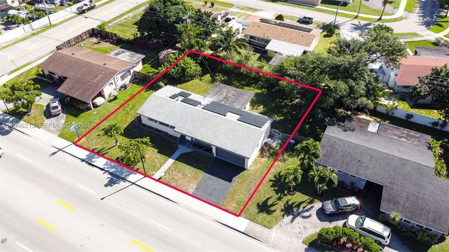 360 NW 199th St, Miami Gardens, FL 33169