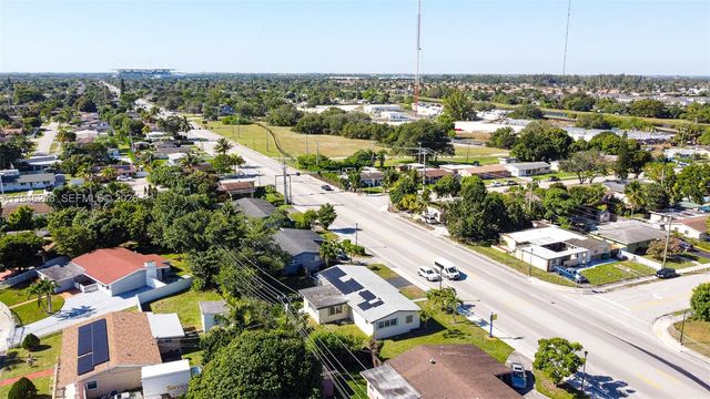 360 NW 199th St, Miami Gardens, FL 33169