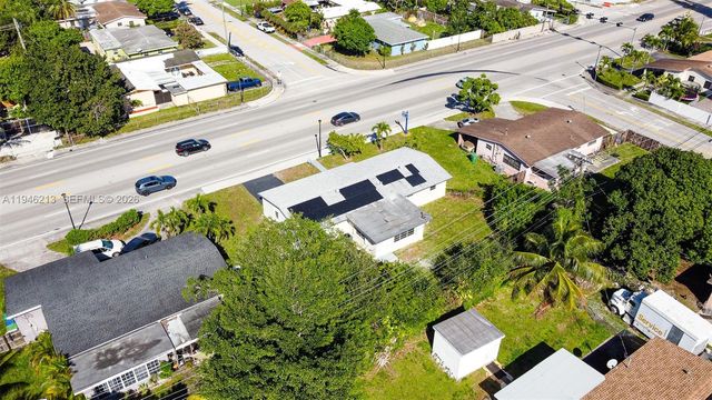 360 NW 199th St, Miami Gardens, FL 33169