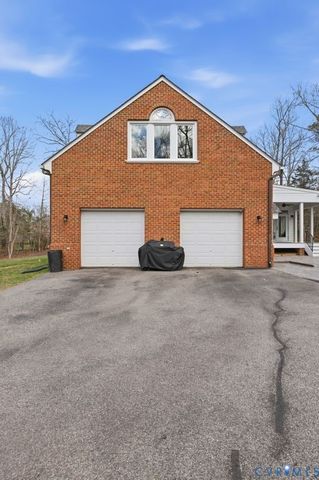 11918 Brook Point Pl, Chesterfield, VA 23838