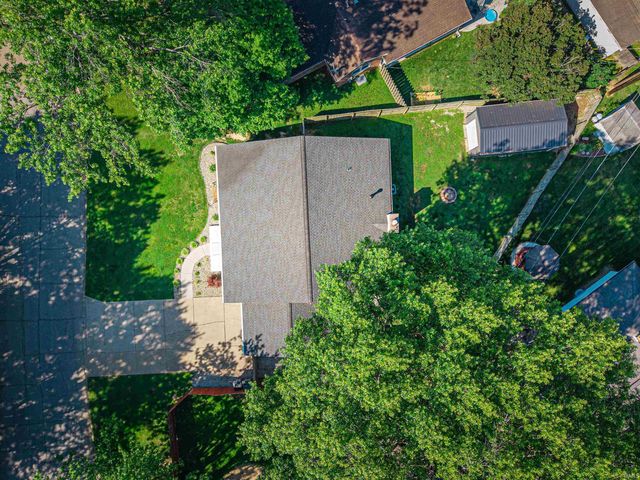 1317 Continental Drive, Evansville, IN 47715