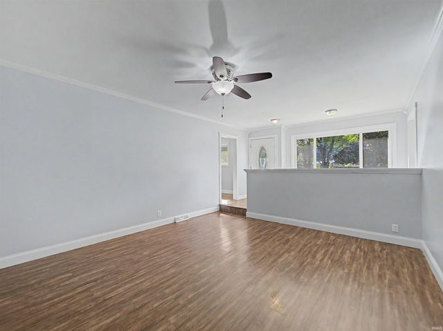 1317 Continental Drive, Evansville, IN 47715