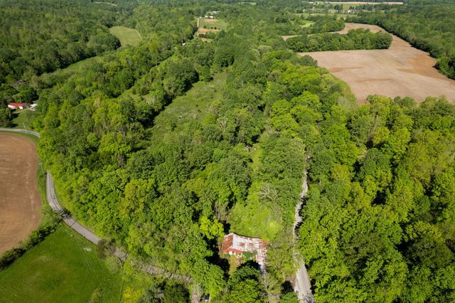 0 Hawkins Rd, Westmoreland, TN 37186