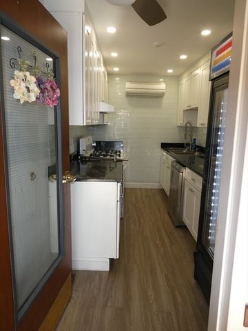 445 Faunce Corner Rd, Dartmouth, MA 02747