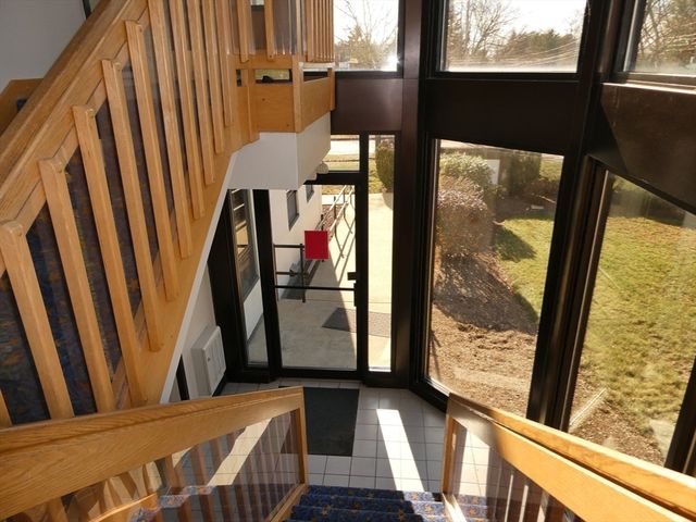 445 Faunce Corner Rd, Dartmouth, MA 02747