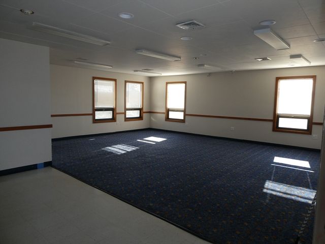 445 Faunce Corner Rd, Dartmouth, MA 02747