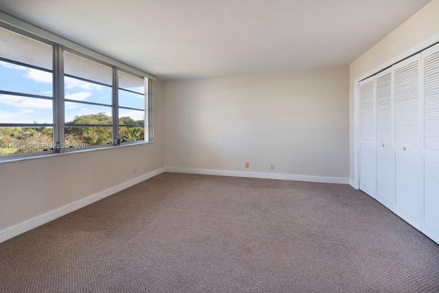 800 Cypress Grove Drive 509, Pompano Beach, FL 33069