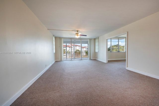 800 Cypress Grove Drive 509, Pompano Beach, FL 33069