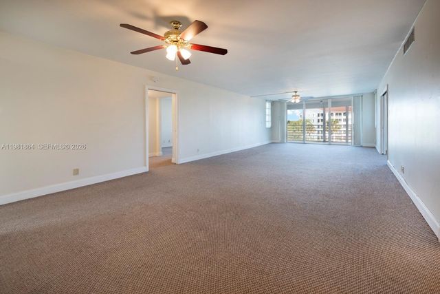 800 Cypress Grove Drive 509, Pompano Beach, FL 33069
