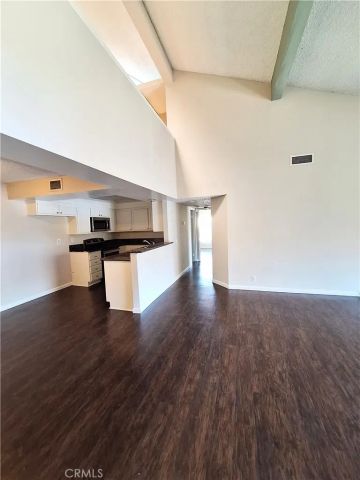 92 Country Mile, Pomona, CA 91766