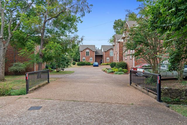 2834 Westwood Ave, Nashville, TN 37212