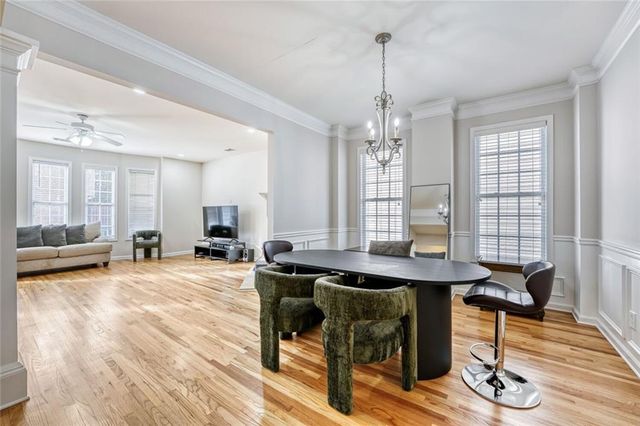 2934 Wintercrest Drive, Dunwoody, GA 30360