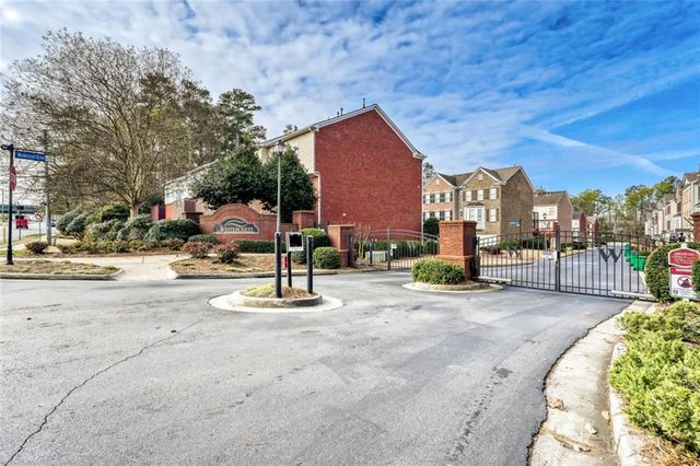 2934 Wintercrest Drive, Dunwoody, GA 30360