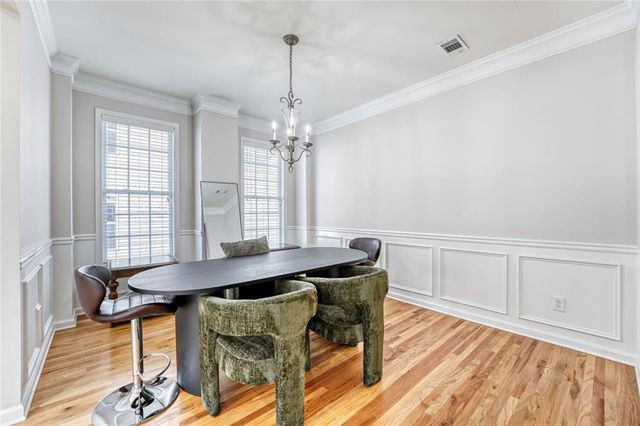 2934 Wintercrest Drive, Dunwoody, GA 30360