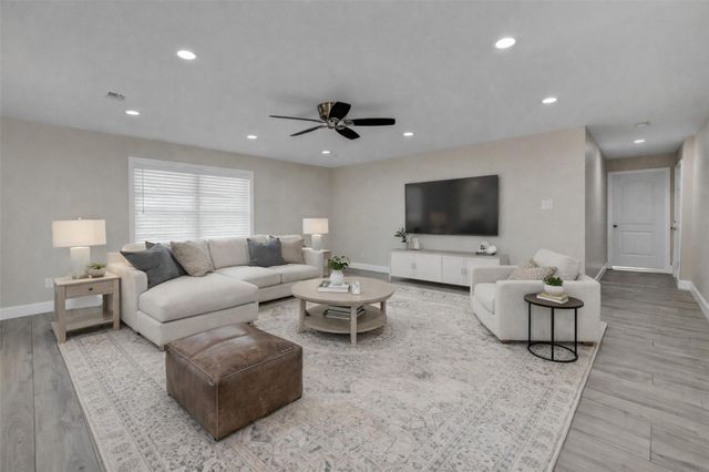 1229 James Street, Deer Park, TX 77536