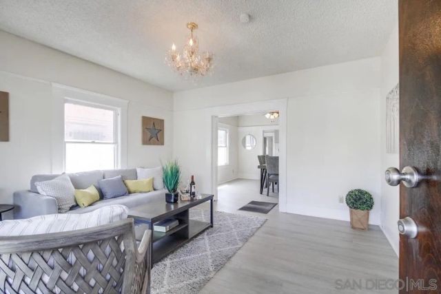 230 20th St., San Diego, CA 92102