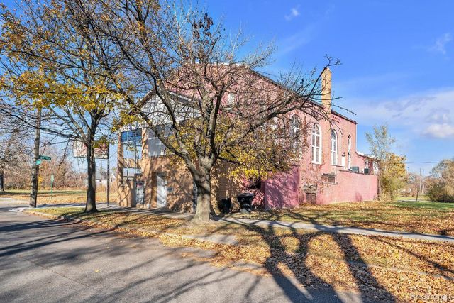 3768 Field Street, Detroit, MI 48214