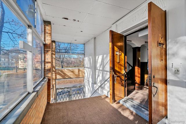 3768 Field Street, Detroit, MI 48214