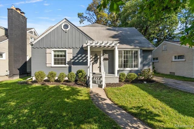 1022 Lawndale Drive, Royal Oak, MI 48067
