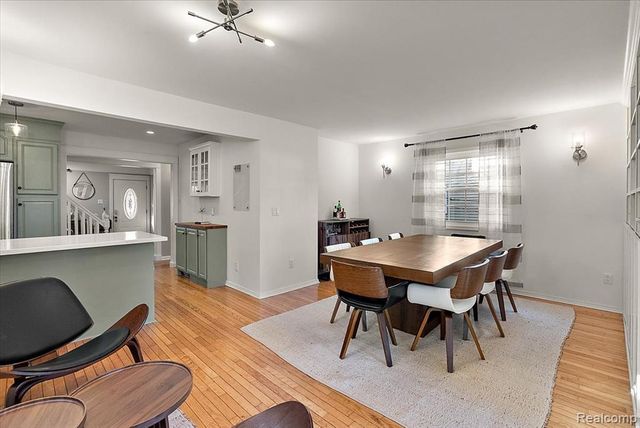 1022 Lawndale Drive, Royal Oak, MI 48067