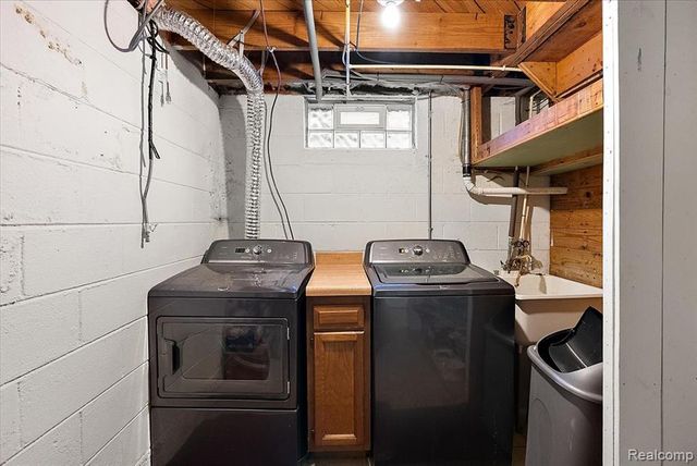 1022 Lawndale Drive, Royal Oak, MI 48067
