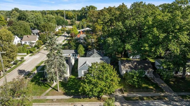 1022 Lawndale Drive, Royal Oak, MI 48067