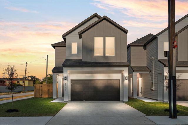 9003 Comal Street, Houston, TX 77051