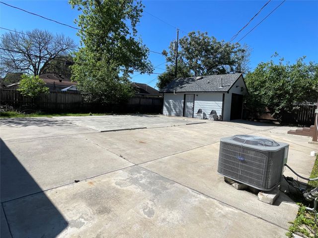 1418 Harrop Avenue, Pasadena, TX 77506