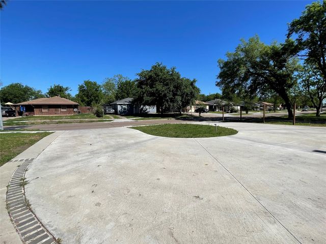 1418 Harrop Avenue, Pasadena, TX 77506