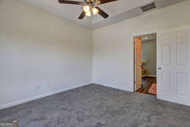 8106 Wynfield Drive, Jonesboro, GA 30238