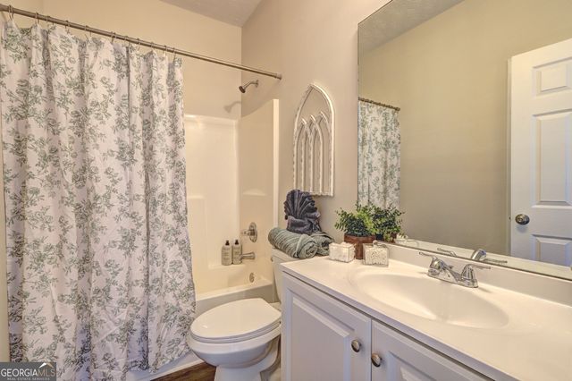 8106 Wynfield Drive, Jonesboro, GA 30238