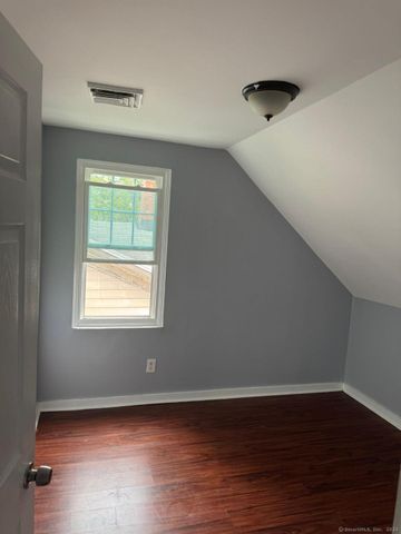 53 Cooke Street 3rd floor, Waterbury, CT 06710