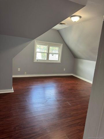 53 Cooke Street 3rd floor, Waterbury, CT 06710