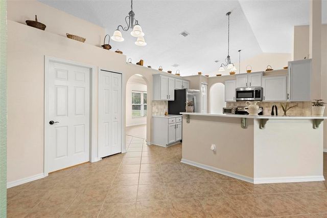2530 LEONARD DRIVE, Deltona, FL 32725