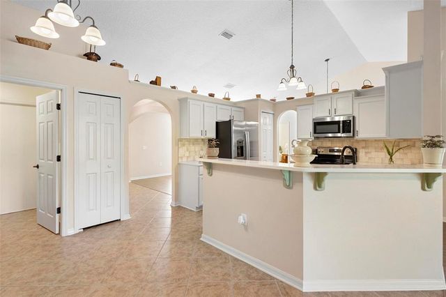2530 LEONARD DRIVE, Deltona, FL 32725