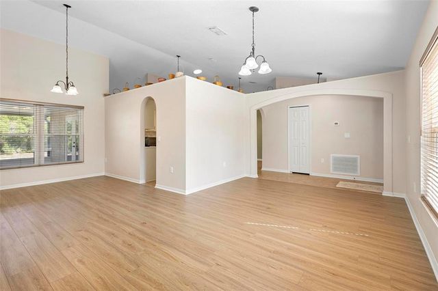 2530 LEONARD DRIVE, Deltona, FL 32725