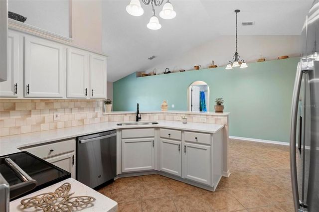 2530 LEONARD DRIVE, Deltona, FL 32725