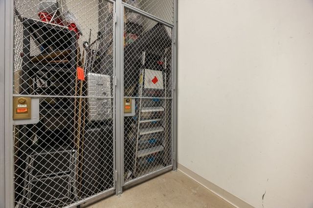 43 Westland Ave 210, Boston, MA 02115