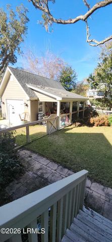 920 10th Street, Port Royal, SC 29935